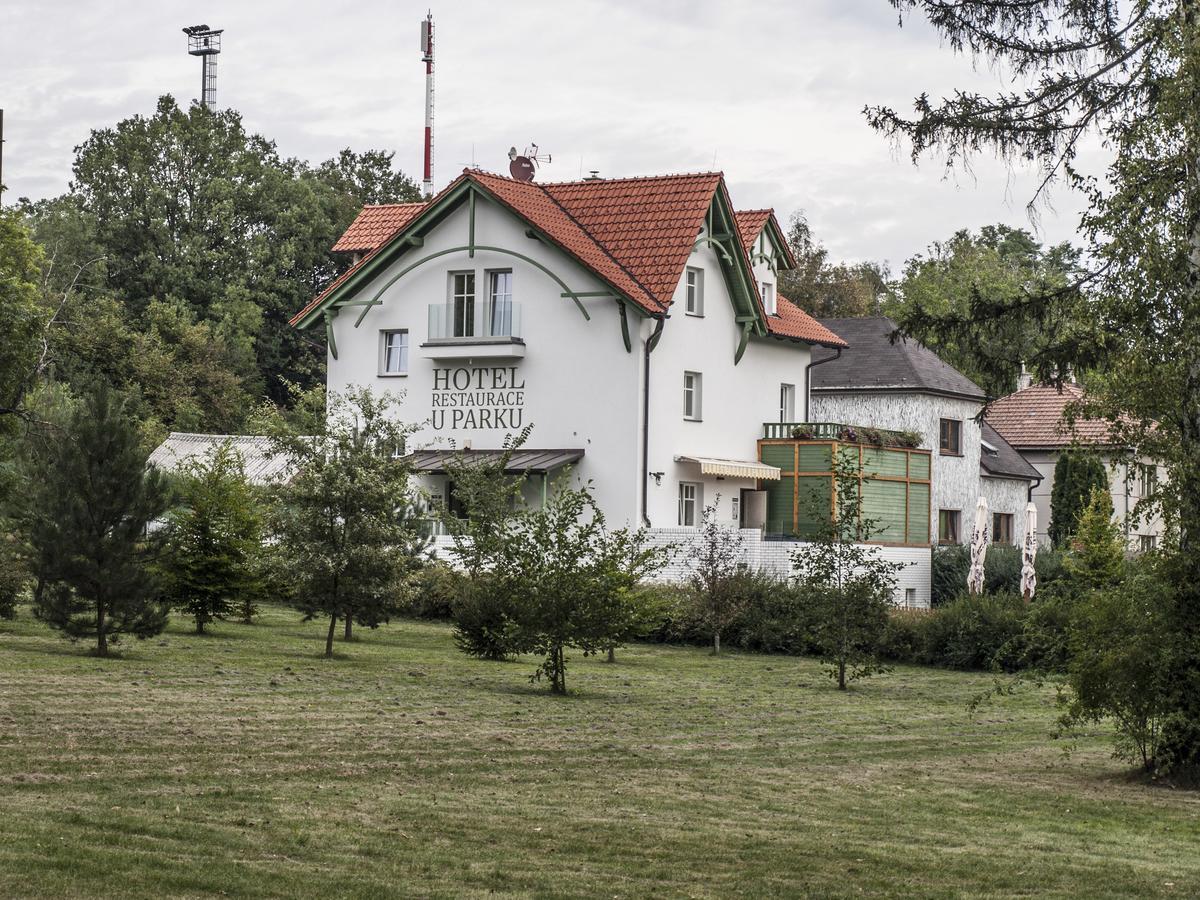 Hotel U Parku Hořovice Exterior foto